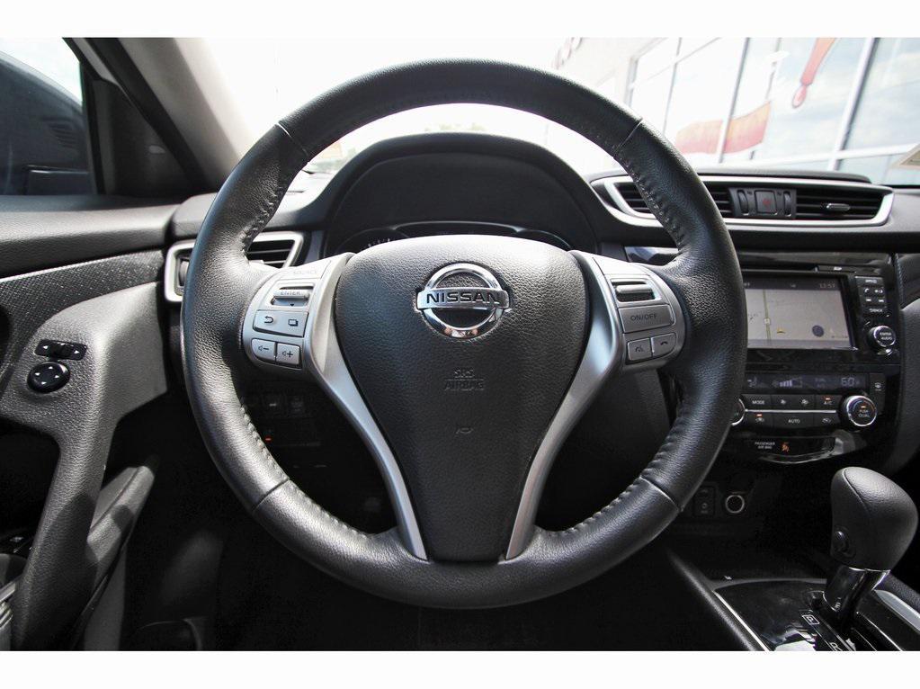 used 2016 Nissan Rogue car, priced at $15,759
