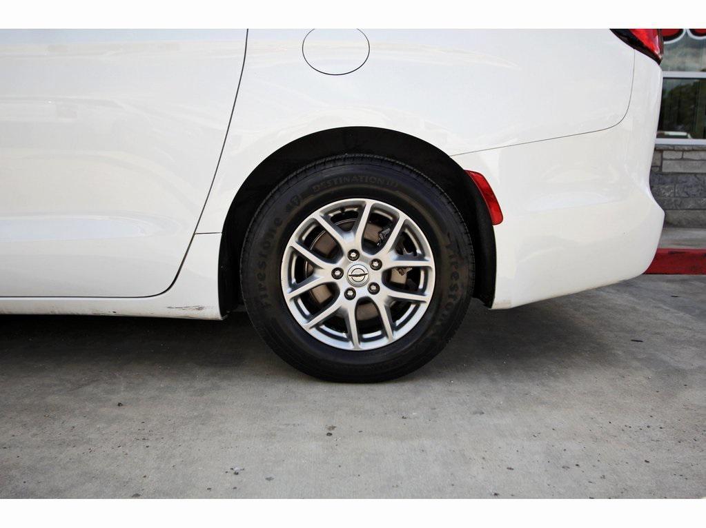 used 2022 Chrysler Pacifica car, priced at $17,738