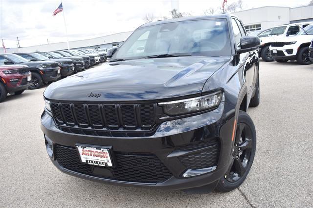new 2025 Jeep Grand Cherokee car, priced at $41,757