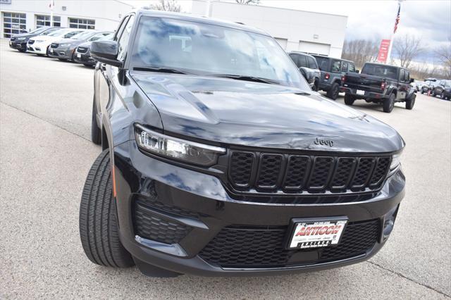 new 2025 Jeep Grand Cherokee car, priced at $41,757