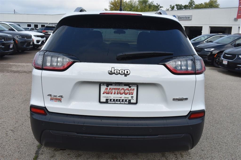 used 2019 Jeep Cherokee car, priced at $19,177