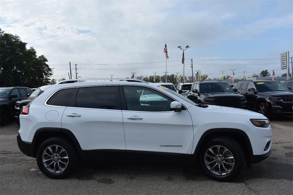 used 2019 Jeep Cherokee car, priced at $19,177