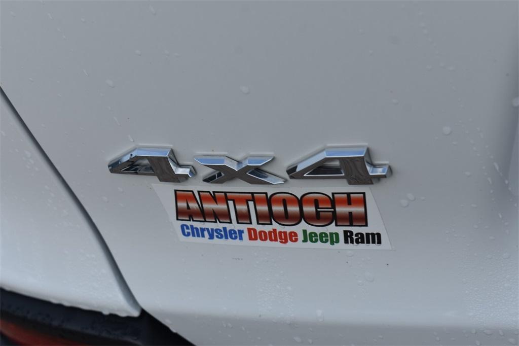 used 2019 Jeep Cherokee car, priced at $19,177