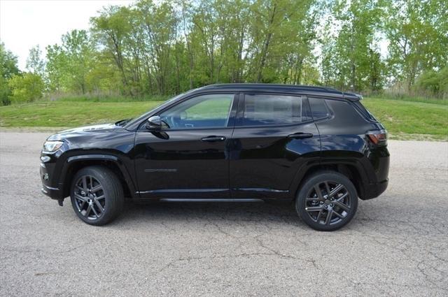 new 2024 Jeep Compass car, priced at $32,516