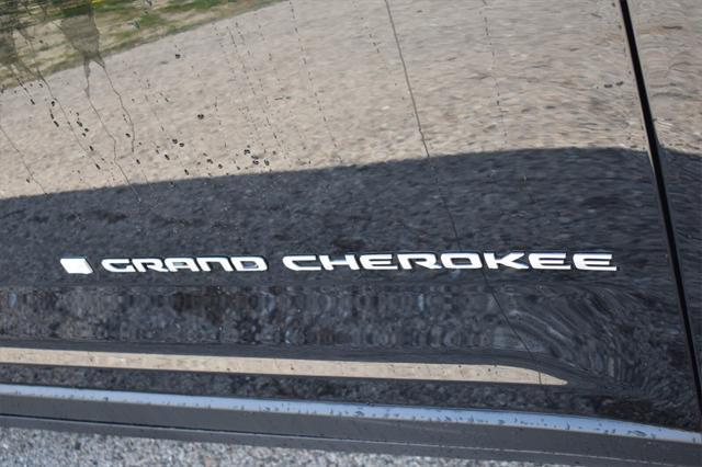new 2025 Jeep Grand Cherokee car