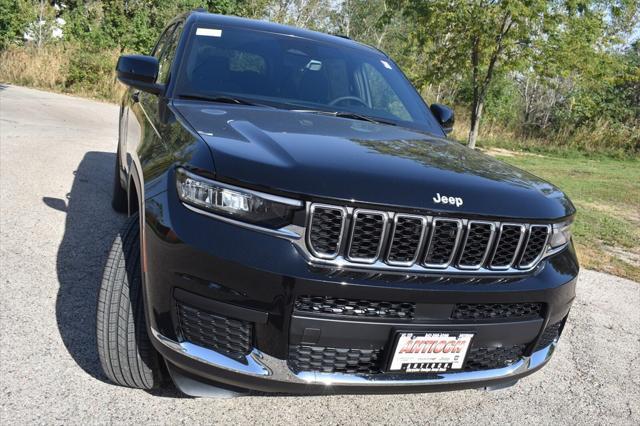 new 2025 Jeep Grand Cherokee L car, priced at $39,958