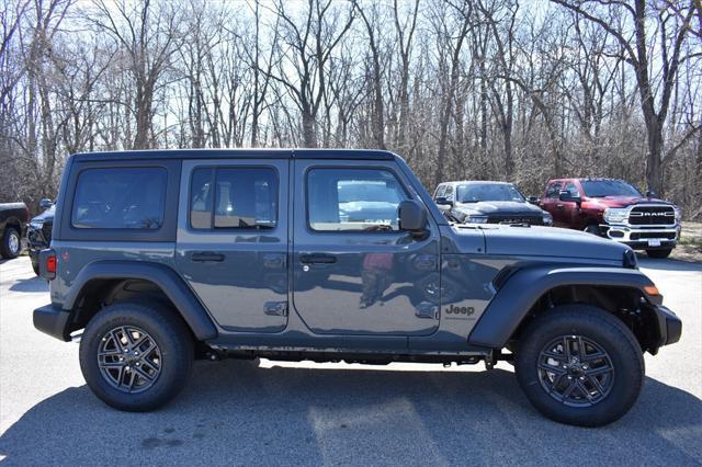 new 2025 Jeep Wrangler car, priced at $45,784