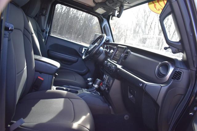 used 2023 Jeep Gladiator car, priced at $31,577
