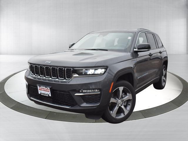 new 2024 Jeep Grand Cherokee car, priced at $47,995