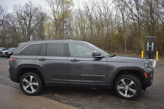 new 2024 Jeep Grand Cherokee car, priced at $47,995