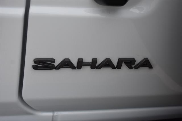 new 2025 Jeep Wrangler car, priced at $54,166