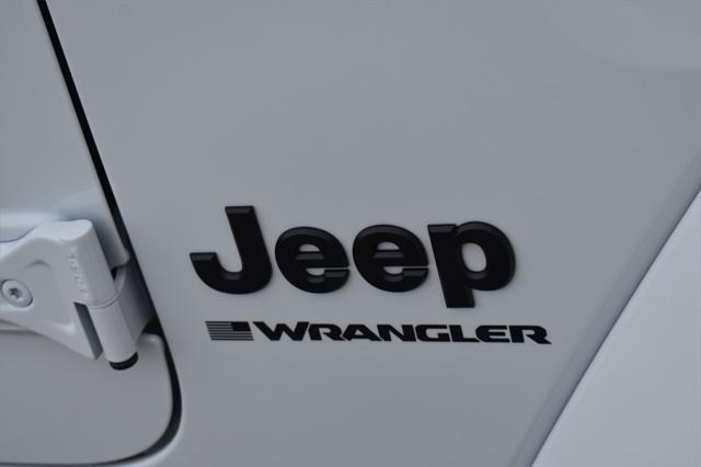 new 2025 Jeep Wrangler car, priced at $54,166