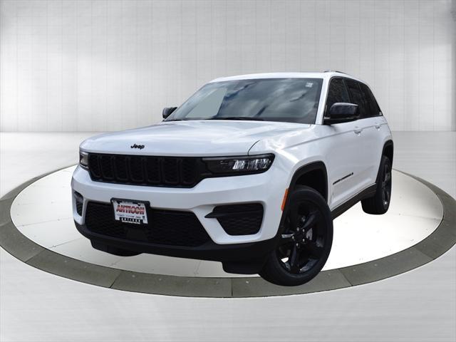 new 2025 Jeep Grand Cherokee car, priced at $41,239