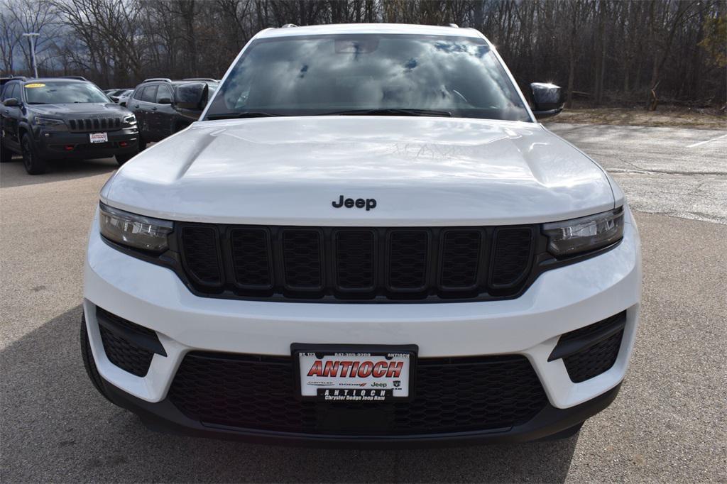 new 2025 Jeep Grand Cherokee car, priced at $41,578