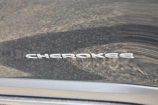 used 2022 Jeep Cherokee car, priced at $26,977