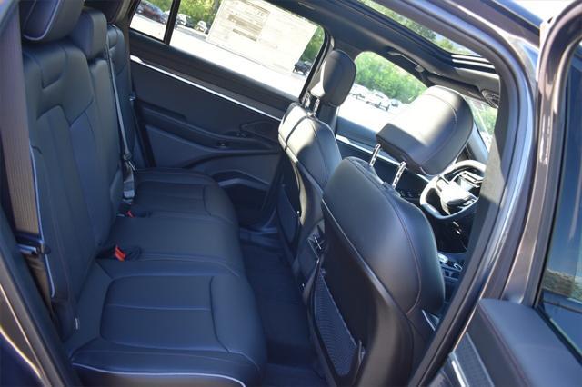new 2025 Jeep Wagoneer S car, priced at $56,910
