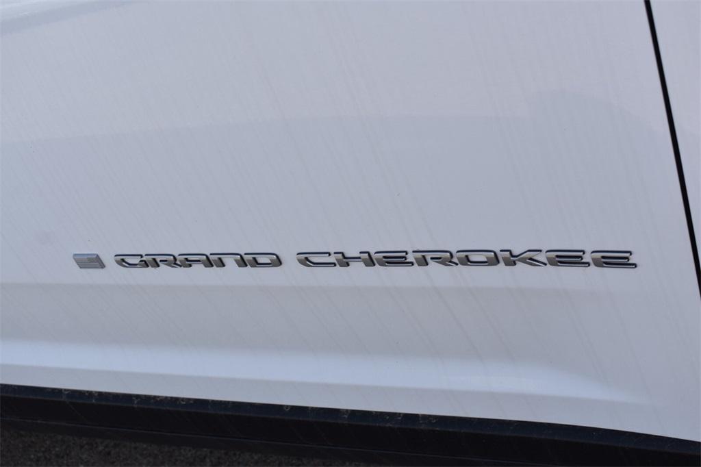 new 2025 Jeep Grand Cherokee L car, priced at $34,952