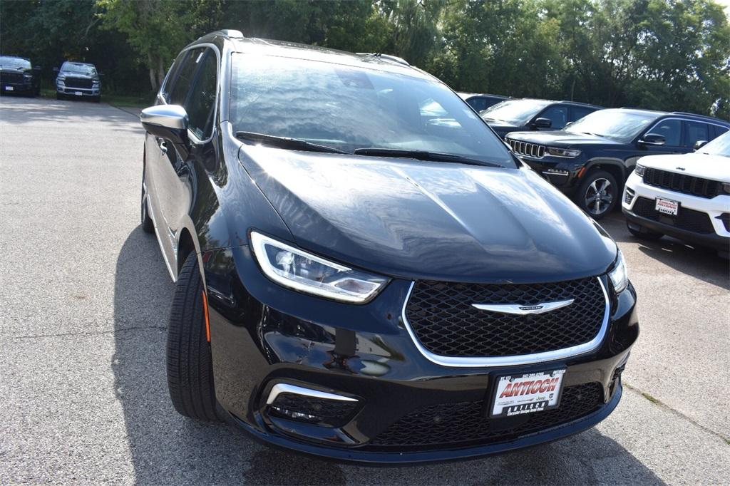 new 2026 Chrysler Pacifica car, priced at $51,212