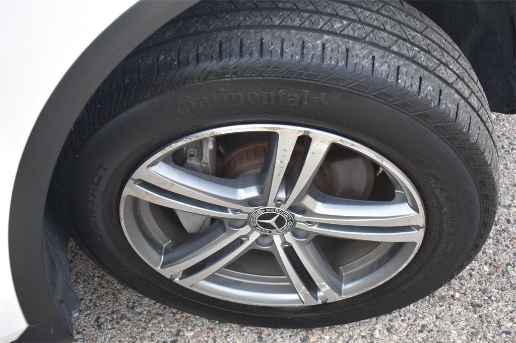 used 2021 Mercedes-Benz GLC 300 car, priced at $28,977