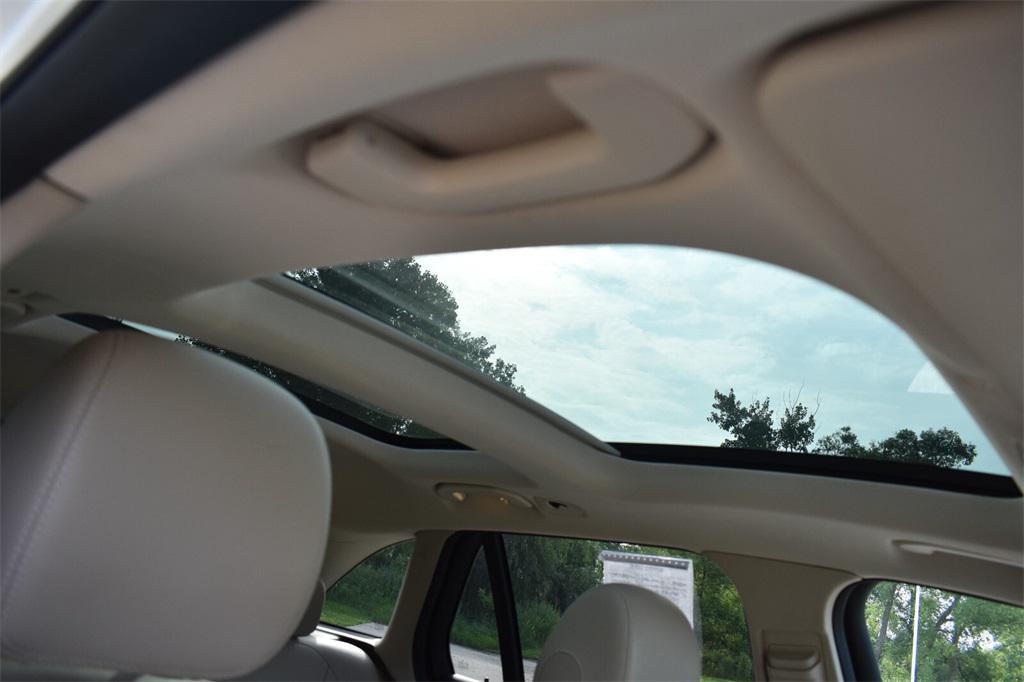 used 2021 Mercedes-Benz GLC 300 car, priced at $28,977