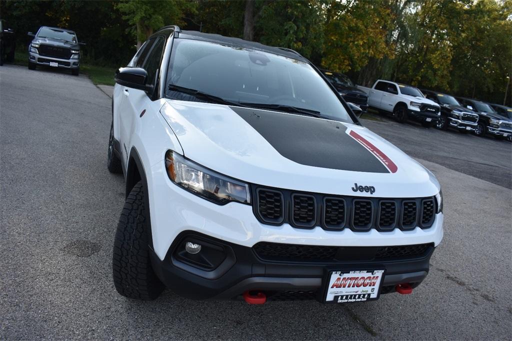 new 2026 Jeep Compass car, priced at $31,944