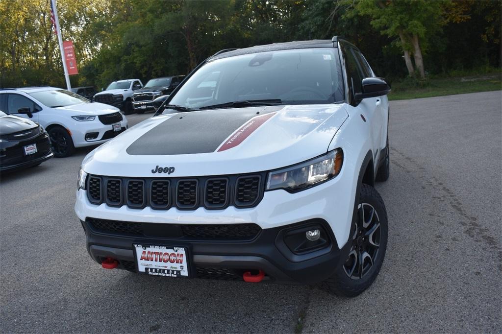 new 2026 Jeep Compass car, priced at $31,944