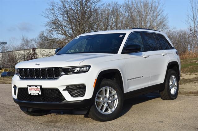 new 2025 Jeep Grand Cherokee car, priced at $37,760