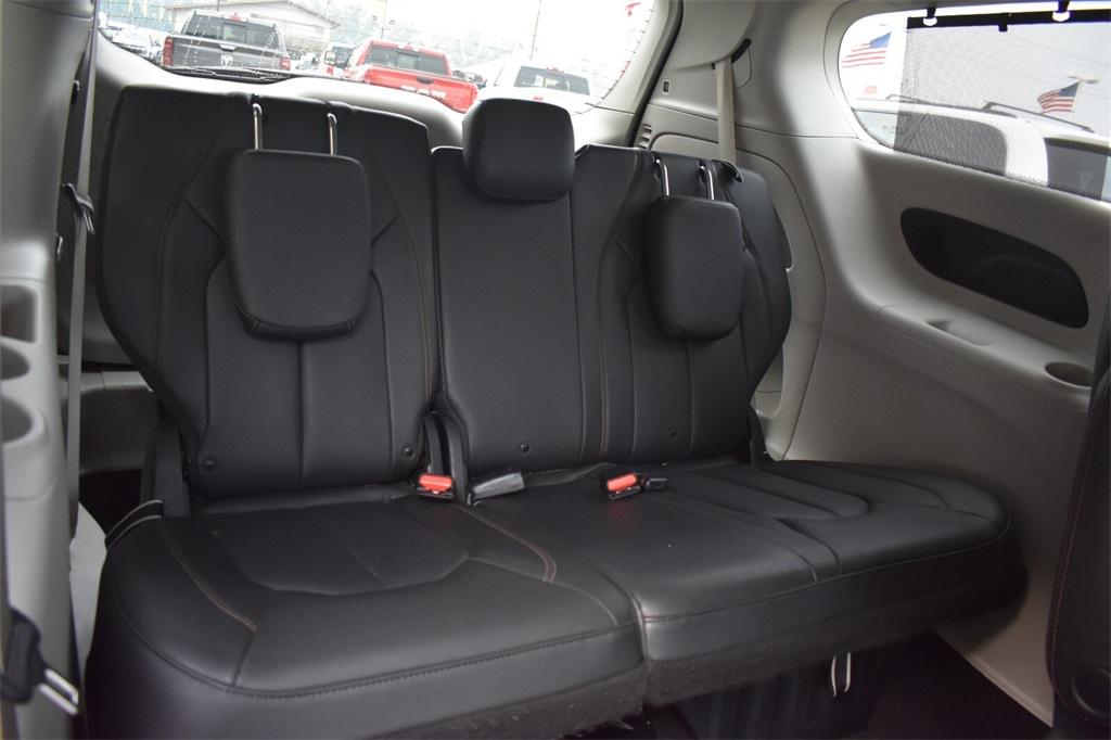 used 2020 Chrysler Pacifica car, priced at $18,477