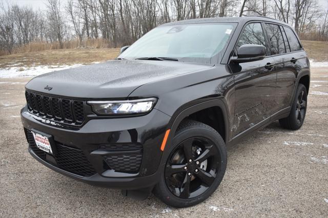 new 2025 Jeep Grand Cherokee car, priced at $41,945