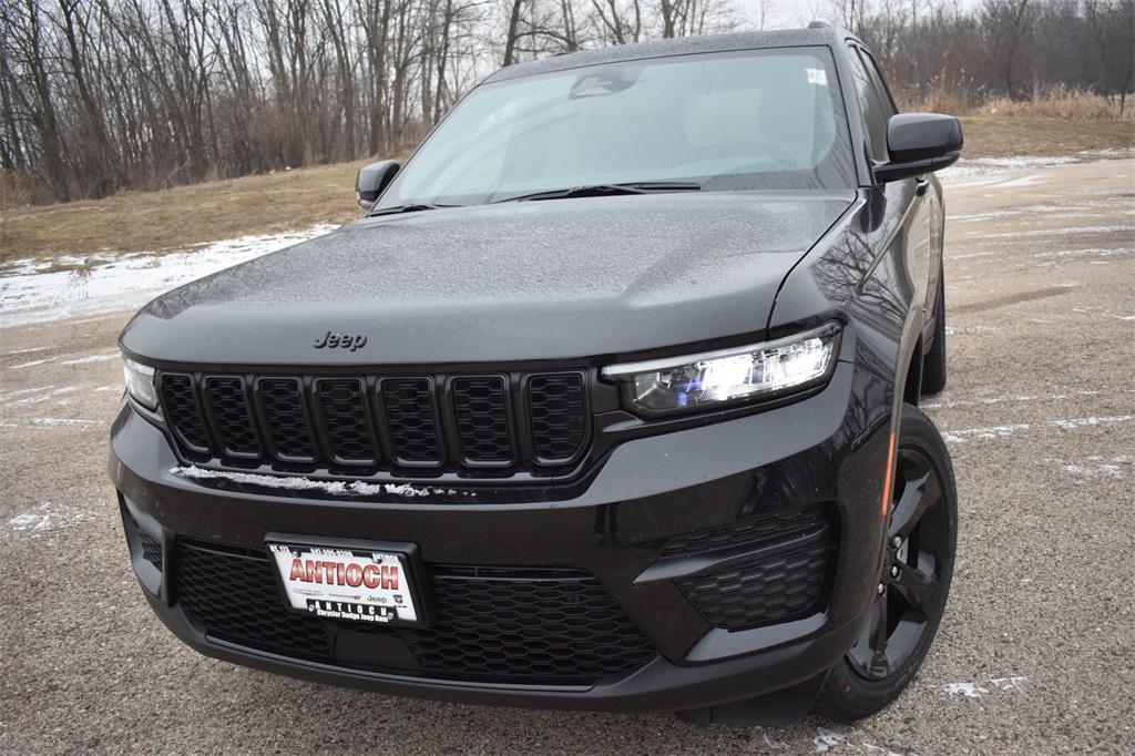 new 2025 Jeep Grand Cherokee car, priced at $39,966