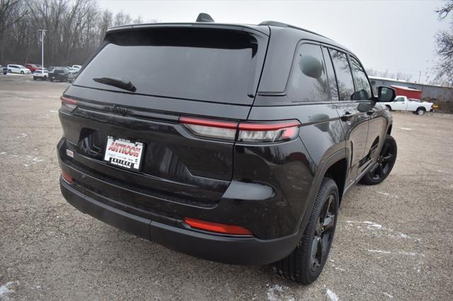 new 2025 Jeep Grand Cherokee car, priced at $41,945