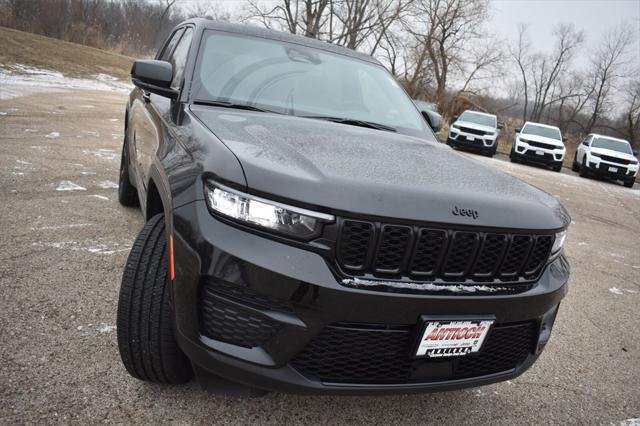 new 2025 Jeep Grand Cherokee car, priced at $41,945