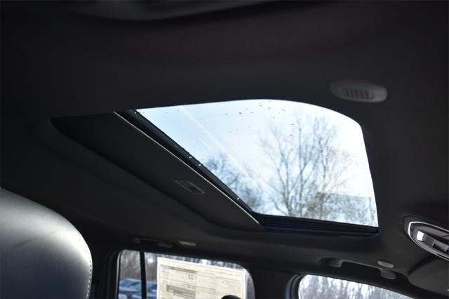 new 2025 Jeep Grand Cherokee car, priced at $41,346
