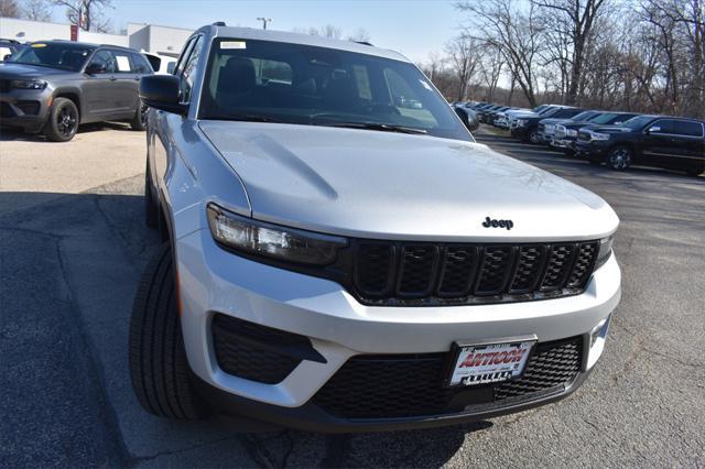 new 2025 Jeep Grand Cherokee car, priced at $41,346