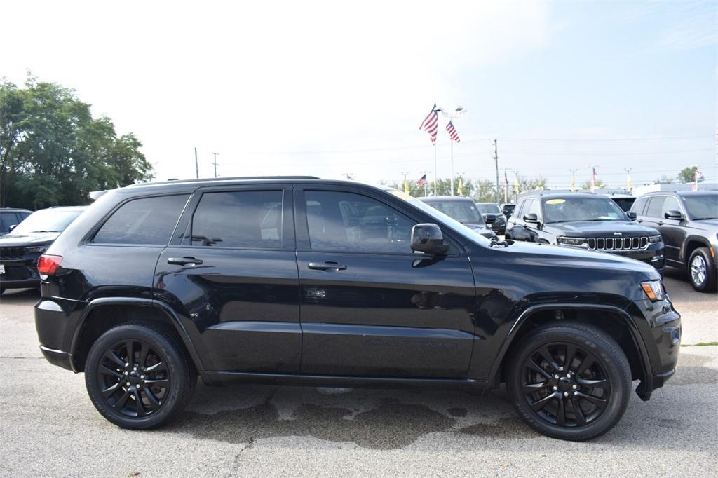 used 2019 Jeep Grand Cherokee car, priced at $17,277