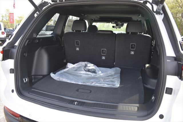 new 2025 Jeep Grand Cherokee car, priced at $40,321