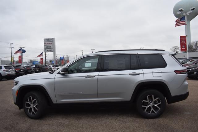 new 2024 Jeep Grand Cherokee L car, priced at $43,604