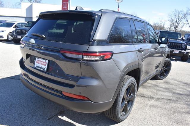 new 2025 Jeep Grand Cherokee car, priced at $41,744