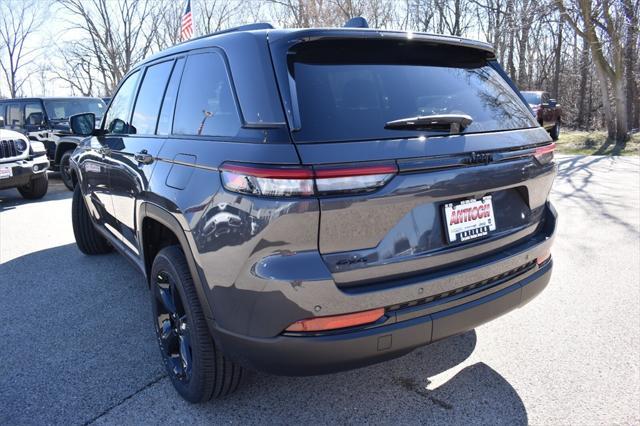 new 2025 Jeep Grand Cherokee car, priced at $41,744