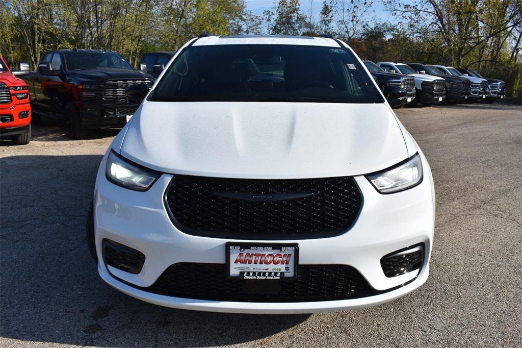 new 2026 Chrysler Pacifica car, priced at $49,720