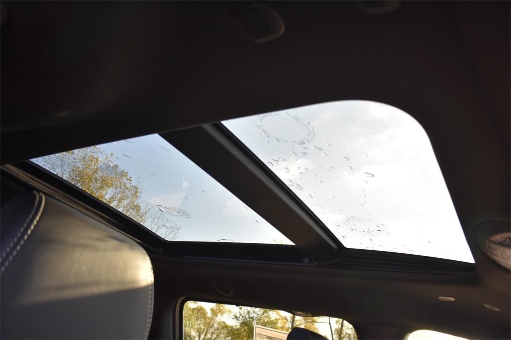 new 2026 Chrysler Pacifica car, priced at $49,720