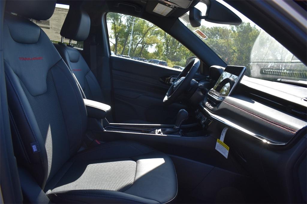 new 2026 Jeep Compass car, priced at $32,380