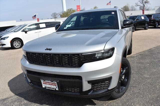 new 2025 Jeep Grand Cherokee L car, priced at $46,670