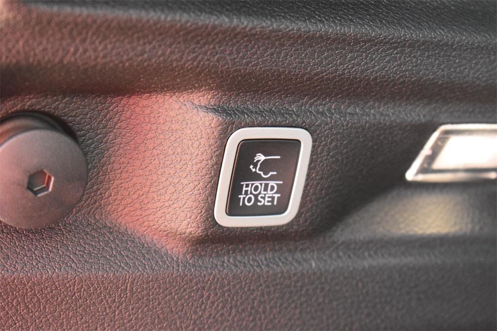 new 2025 Jeep Grand Cherokee L car, priced at $39,995