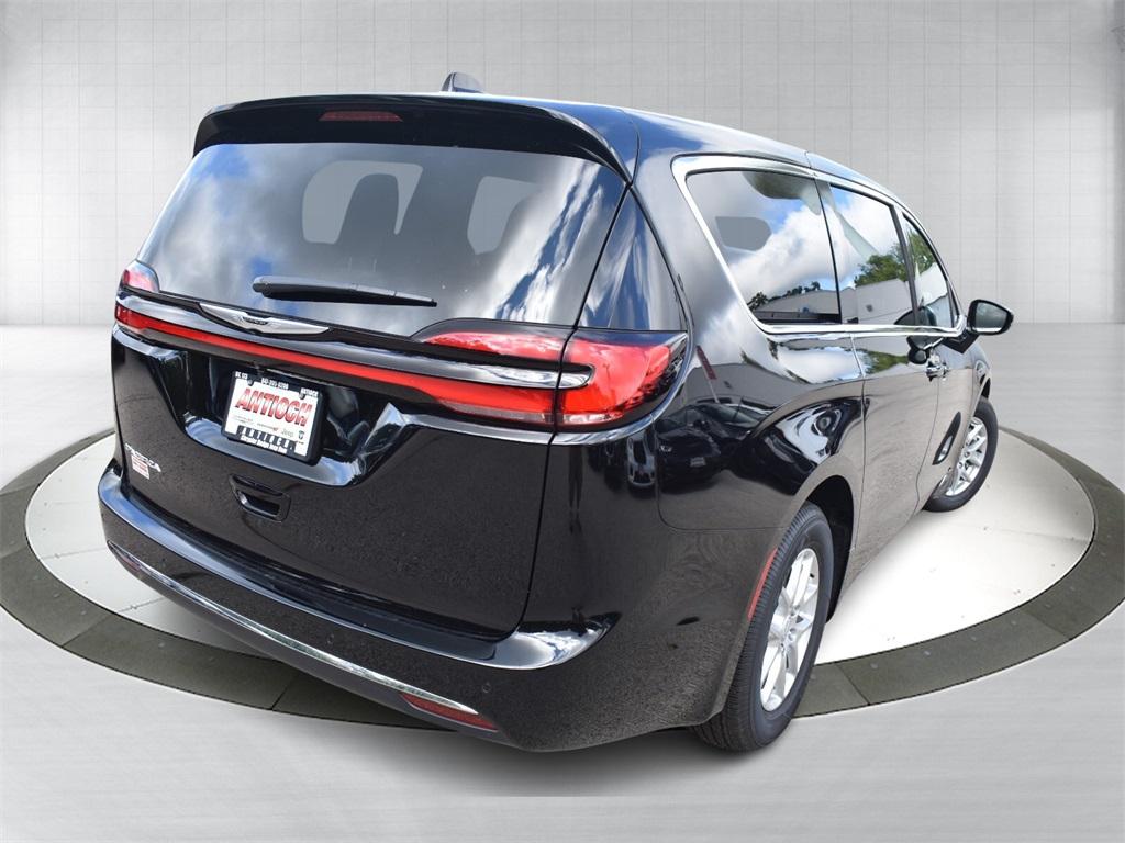 new 2026 Chrysler Pacifica car, priced at $43,432