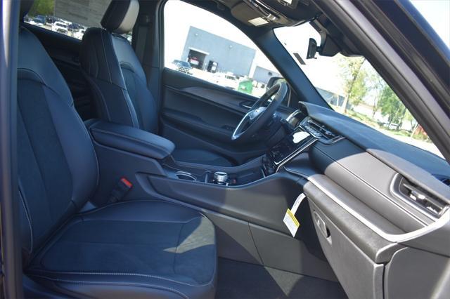 new 2025 Jeep Grand Cherokee L car, priced at $44,742