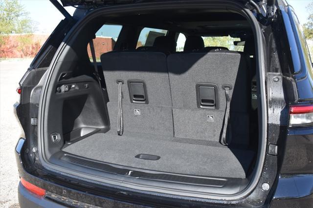 new 2025 Jeep Grand Cherokee L car, priced at $44,742