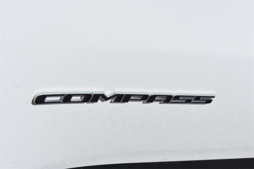 new 2025 Jeep Compass car, priced at $26,498