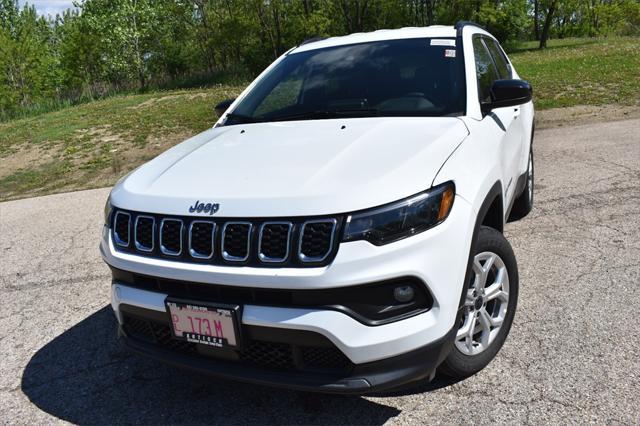 new 2025 Jeep Compass car, priced at $28,940