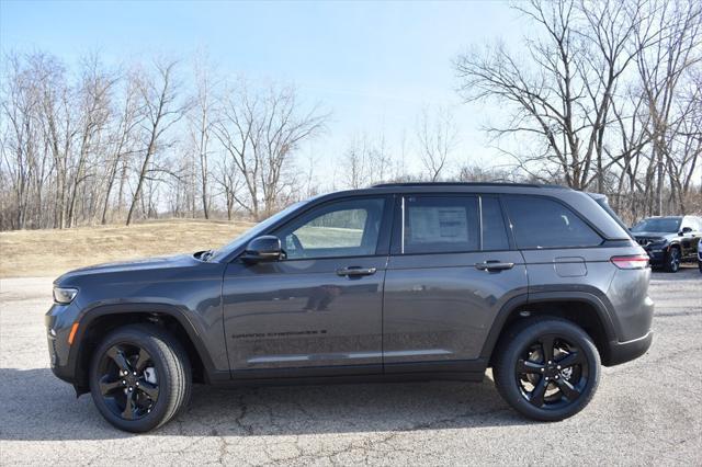 new 2025 Jeep Grand Cherokee car, priced at $45,188